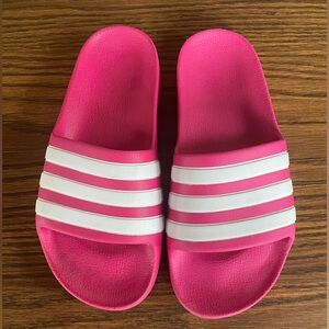 Adidas hot pink & white striped rubber sandals. Size says 4 but fits like 6-6.5.